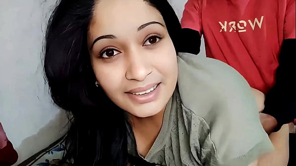 ट्रेनी Teen 18 कॉलेज नर्स गर्ल को हॉस्टल रूम पर पेला, हिंदी आवाज